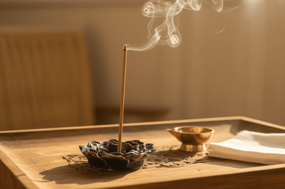 Ceramic Lotus Incense Holder — Cobalt Blue - MoksaeCeramic Lotus Incense Holder — Cobalt Blue